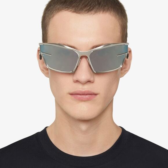 NEW!!! GIVENCHY Sunglasses GV40066U 16A Authentic main image 9